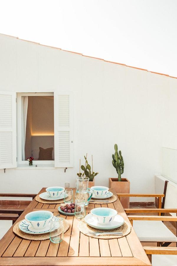 Apartamento Las Golondrinas Arenal - Adults Only アレナル・デン・カステル エクステリア 写真